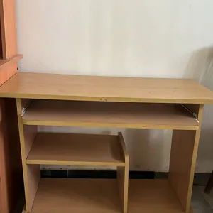 Computer table