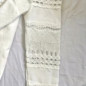 Vintage Laced Long Sleeves White Top