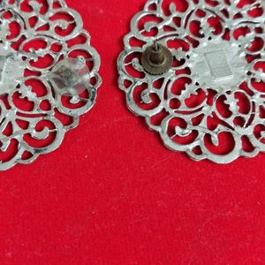 Silver Round Ear Rings