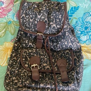 Printed casual backpack