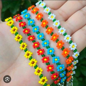 Cute Flower 🌼🌸 Bracelet 📿