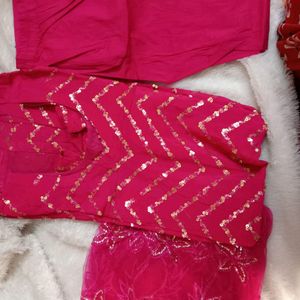 Suit Pant With Dupatta