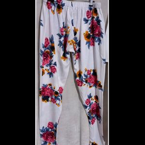 4 Bust Flower Print Long Kurti Pajama With Dupatta