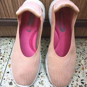 Power Women Peach Colored Textile Walking Non Mark