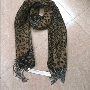 Winter Best Quality Animal Print Muffler