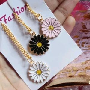 Daisy Neckchain Pack Of 3