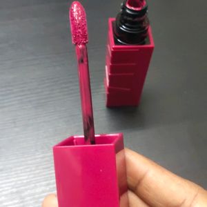 Maybelline New York Super Stay Vinyl Ink lipstick