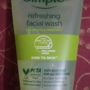 30₹offSimple Refreshing Face Wash For Smooth Fresh