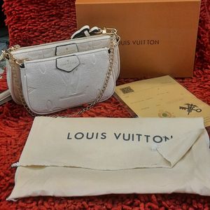 AUTHENTIC LOUIS VUITTON