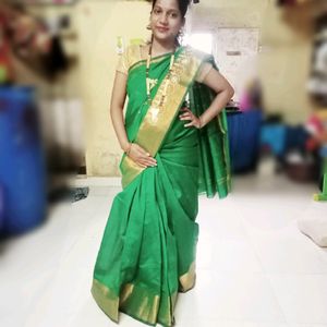 Green 💚 Saree