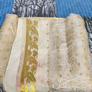 9 Sarees Each 399