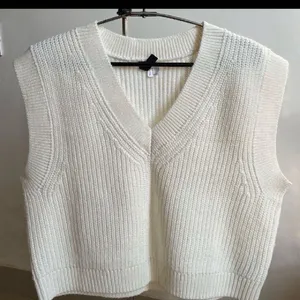 H&M Knitted Sweater Best