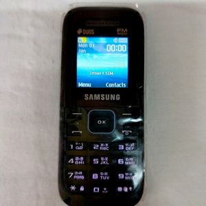 Samsung Guru FM Plus Keypad Mobile Phone