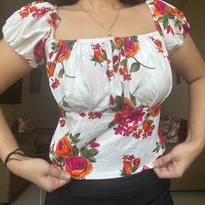 Floral White Balloon Sleeved Top