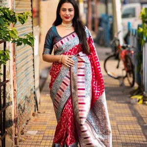 Soft Silk Woven Saree