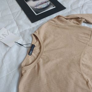 Zara Long Sleeve Crop Top