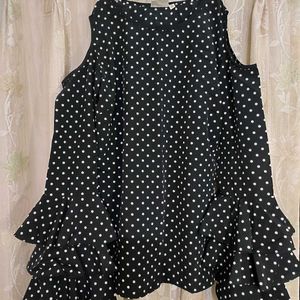 Polka-Dotted Black Cold Shoulder Top