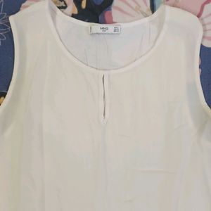 White Sleeveless Tops