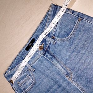 Straight Fit Women Jean👖