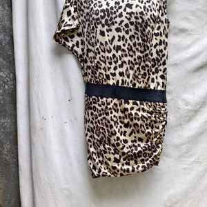 2.18.8 CUTE CHEETAH PRINT ONE SIDE RUCHED