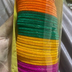 Glass Velvet Bangles Gud Condition Not Used