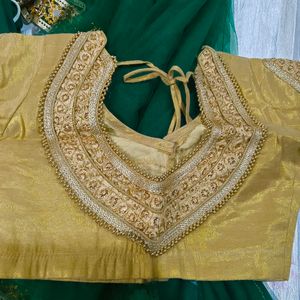 🔥SALE🔥 Green Net Saree - Fullset New✨