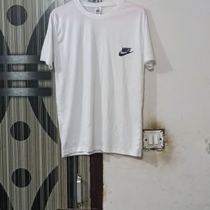 Size S Nike