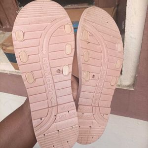 stylish flats for women