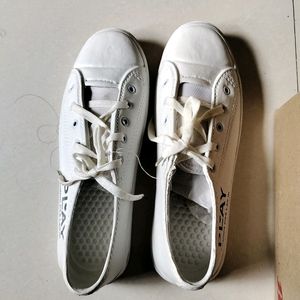 White Plastic Shoes Mens Casual Use