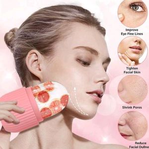 Facial ice roller