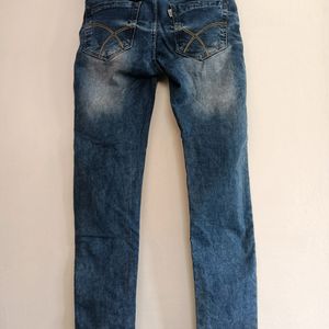 STRAIGHT FIT PATCH JEANS FOR MEN