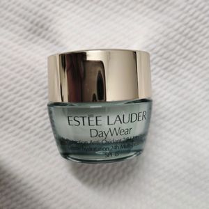 Estee Lauder Day Wear Moisturizer Creme With Spf15