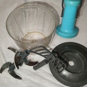 Vegetable Chopper And Mixer