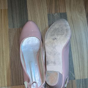 NUDE OFFICE HEEL