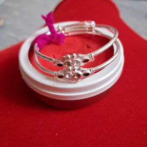 Beautiful New Adjustable Baby Bracelet