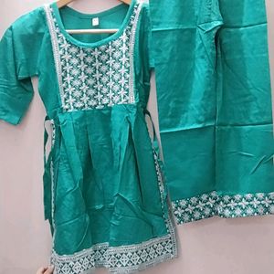 Beautiful Naira Cut Suit For Girls