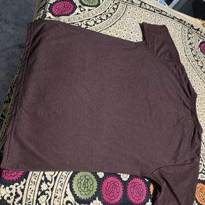 T-shirt With Brown Color