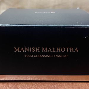 Manish Malhotra - Tulsi Cleansing Foam Gel