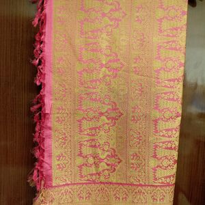 Silk Saree With Heavy Pallu