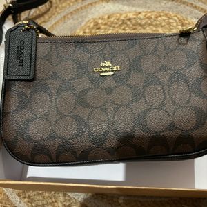 Coach - Sling And Shoulder Bag