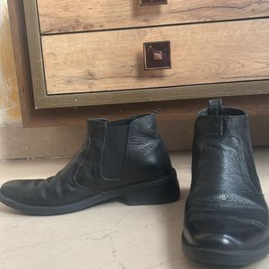 Men Black Boots