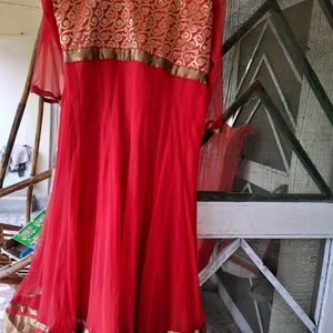 price drop suit beutifull, net anarkali suit,heavy work ,party wear soft comfortable fabric kurta perfect size in l size girl