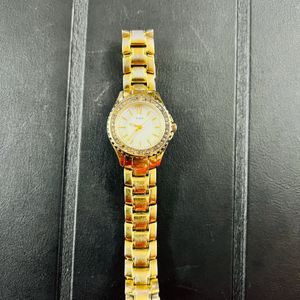 GUESS Women Gold  Analogue Watch