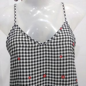 Checkered Floral Sleevless Top