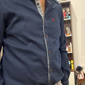 Like New Mens Shirt