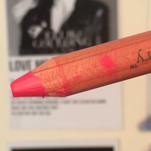 Lip and Cheek Crayon