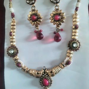 Golden Jewellery Set