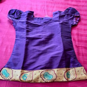 Pattu pavada Lehenga(6-7 Years)