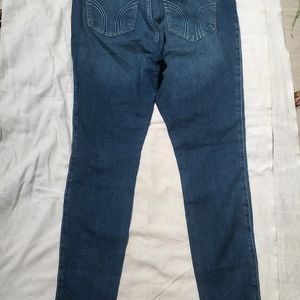 Hollister Blue Jeans ( Women's)