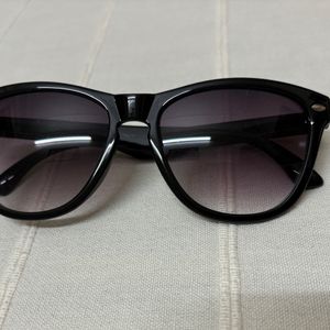 Black Women Sunglasses